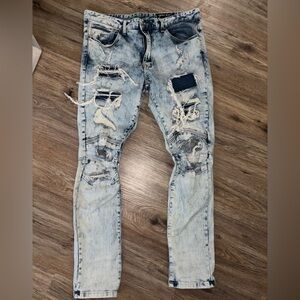 Distressed Men's Jeans